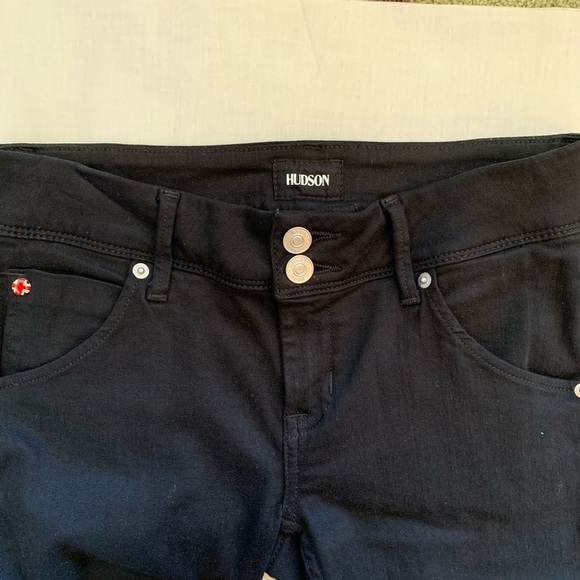 Women’s Petite Hudson Low-rise Jeans - Picture 2 of 8